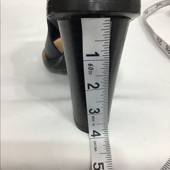 Vince Nelia Color Block High Heel Open Toe Open Heel Sandal Good Condition Sz 6 - Picture 9 of 11